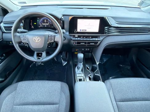 Used 2026 Toyota Camry LE w/ Convenience Package FWD image 16