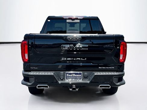 Used 2023 GMC Sierra 1500 Denali w/ Denali Reserve Package AWD/4WD image 9