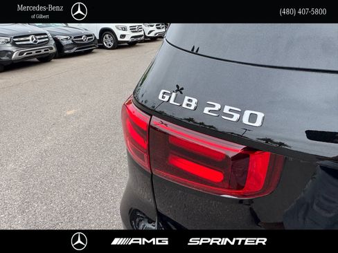 Certified 2026 Mercedes-Benz GLB 250 image 5
