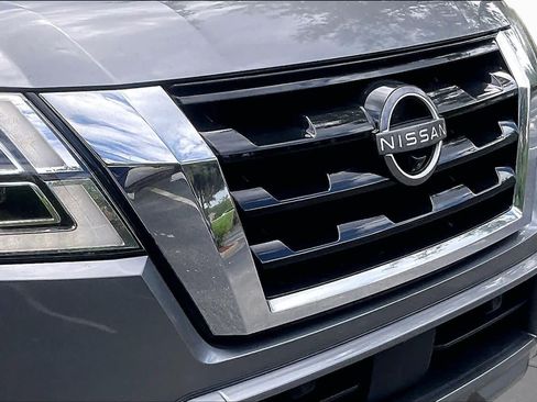 Used 2022 Nissan Armada SL RWD image 31