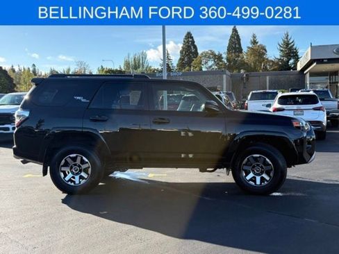 Used 2024 Toyota 4Runner TRD Off-Road image 4