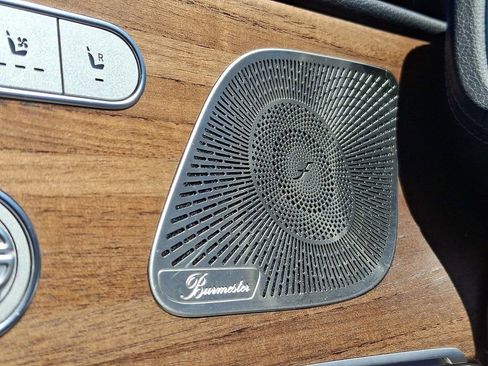 Used 2023 Mercedes-Benz GLS 450 4MATIC image 24