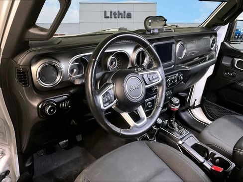 Used 2019 Jeep Wrangler Unlimited Sahara w/ Cold Weather Group image 2