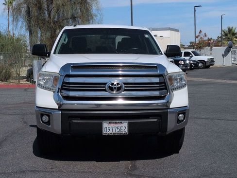 Used 2017 Toyota Tundra SR5 w/ TRD Off Road Package AWD/4WD image 7