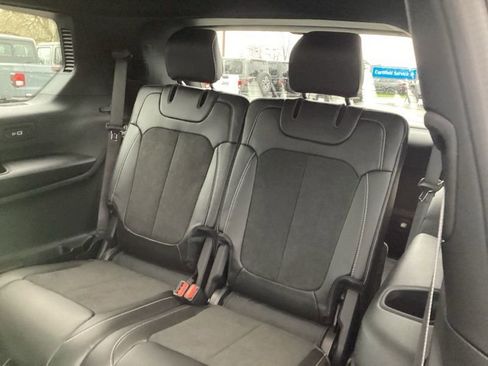 New 2025 Jeep Grand Cherokee L Altitude AWD/4WD image 18