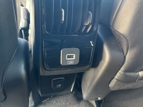 New 2026 Jeep Compass Latitude AWD/4WD image 41