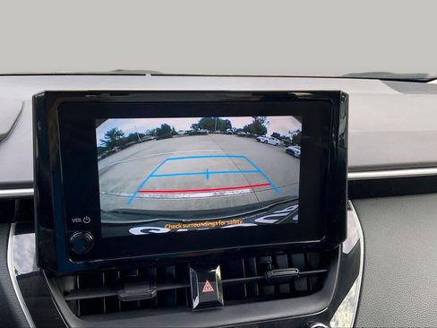 Used 2024 Toyota Corolla LE FWD image 28