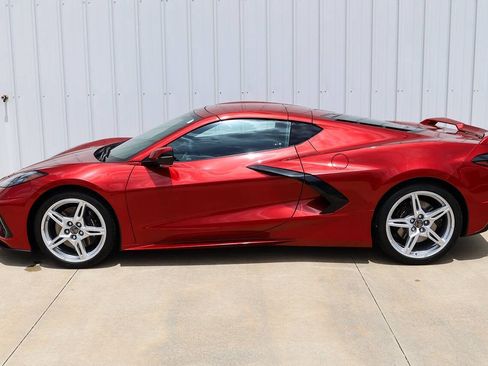 Used 2023 Chevrolet Corvette Stingray Coupe w/ Z51 Performance Package RWD image 2