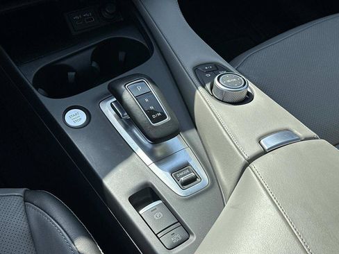 Used 2023 INFINITI QX50 Luxe AWD/4WD image 17