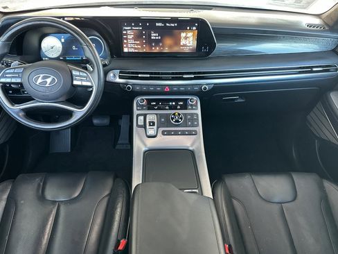 Used 2023 Hyundai Palisade Calligraphy image 13