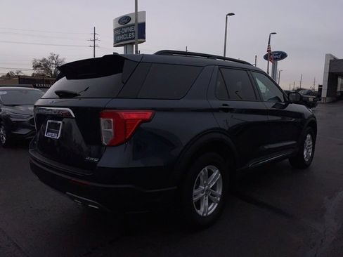 Certified 2022 Ford Explorer XLT w/ Equipment Group 202A image 5