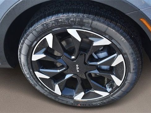 New 2025 Kia Sorento SX image 11