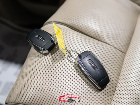 Used 2018 Lincoln Navigator Select w/ Technology Package image 56