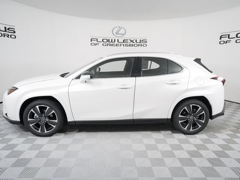 New 2025 Lexus UX 300h AWD image 4