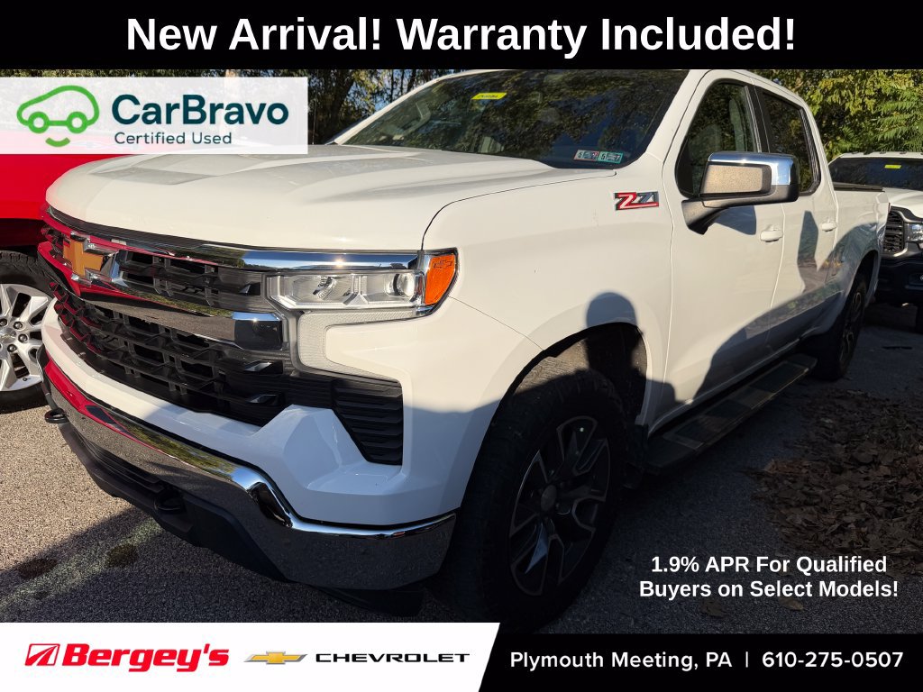 Certified 2022 Chevrolet Silverado 1500 LT w/ Z71 Off-Road Package AWD/4WD image 1