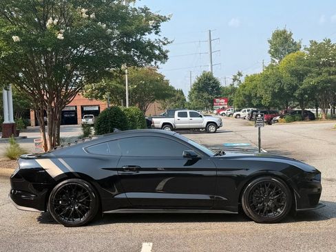 Used 2021 Ford Mustang Coupe w/ Equipment Group 101A RWD image 6