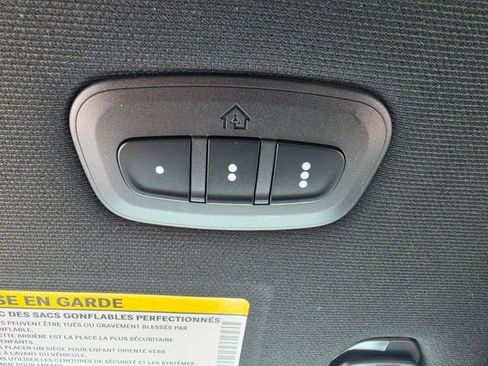 Used 2025 RAM 2500 Laramie w/ Night Edition AWD/4WD image 22