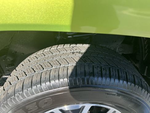 Used 2023 Toyota Tacoma TRD Sport image 12