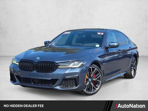 Used 2023 BMW 530e w/ M Sport Package RWD image 1