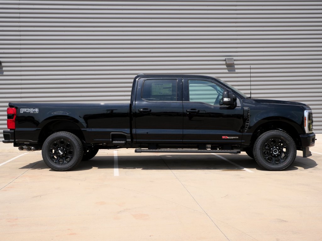 New 2026 Ford F350 Lariat w/ Black Appearance Package AWD/4WD image 2