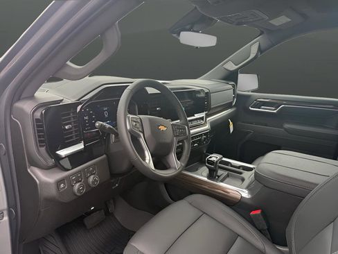 New 2026 Chevrolet Silverado 1500 LT image 10