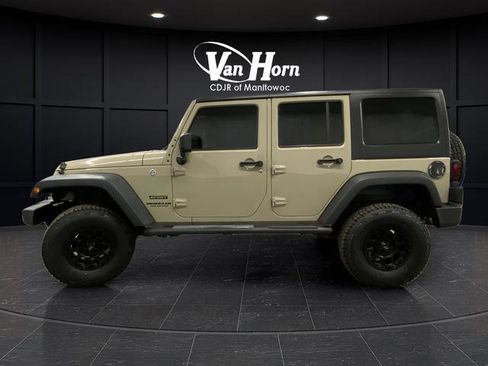 Used 2017 Jeep Wrangler Unlimited Sport w/ Max Tow Package image 9