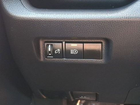 Used 2024 Toyota RAV4 XLE FWD image 23