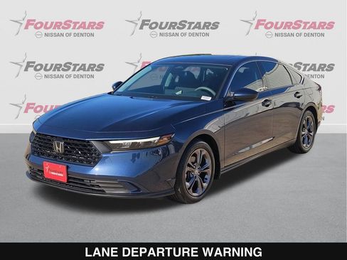 Used 2023 Honda Accord EX image 9