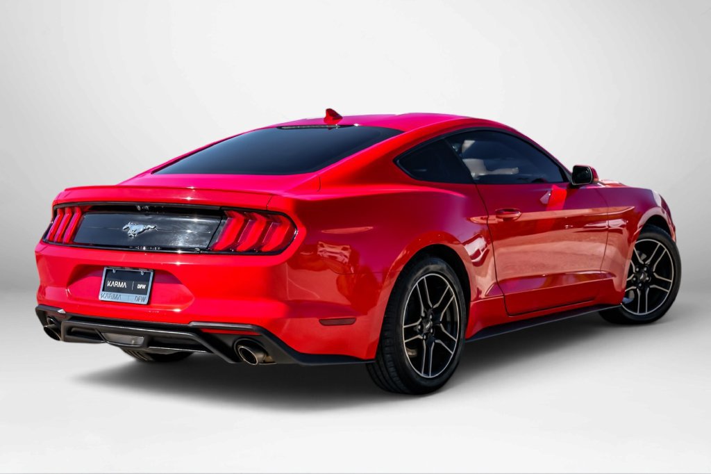 Used 2022 Ford Mustang Premium RWD image 6