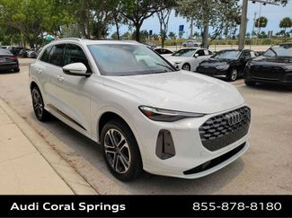 Certified 2025 Audi Q5 Premium w/ Premium Plus AWD/4WD video 2