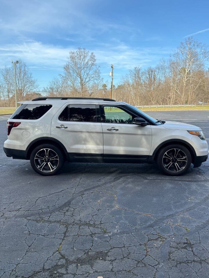 Used 2014 Ford Explorer Sport w/ Equipment Group 401A AWD/4WD image 8