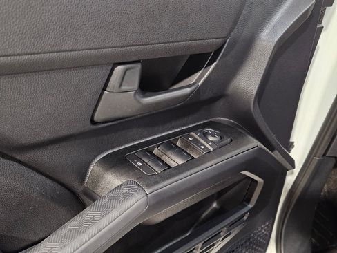 Used 2025 Toyota 4Runner TRD Off-Road image 21