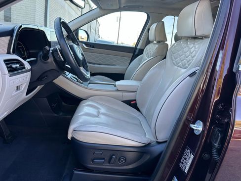 Used 2021 Hyundai Palisade Calligraphy image 14
