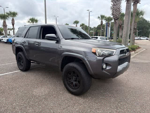 Used 2015 Toyota 4Runner SR5 RWD image 11