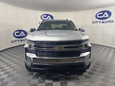 Used 2020 Chevrolet Silverado 1500 LT w/ Trailering Package AWD/4WD image 9