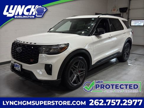 Used 2025 Ford Explorer ST AWD/4WD image 1