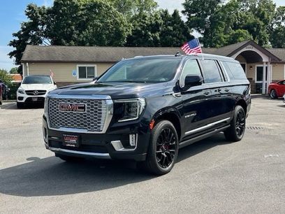 Used 2021 GMC Yukon XL Denali w/ Denali Premium Package