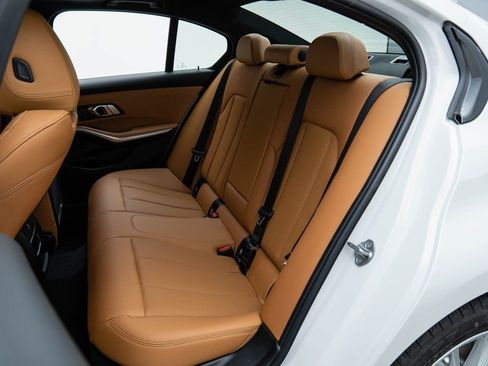 Used 2023 BMW 330i xDrive Sedan w/ Driving Assistance Package image 17