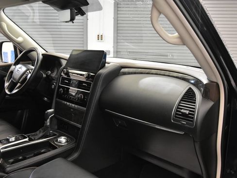 Used 2022 Nissan Armada Platinum w/ Captain's Chairs Package image 16