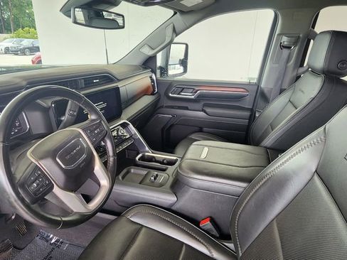 Used 2024 GMC Sierra 2500 Denali AWD/4WD image 15