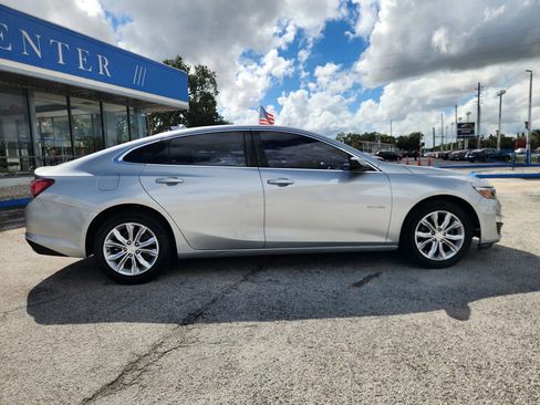 Used 2020 Chevrolet Malibu LT image 9