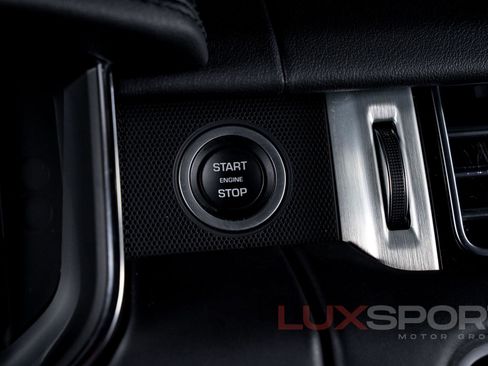 Used 2019 Land Rover Range Rover HSE image 35