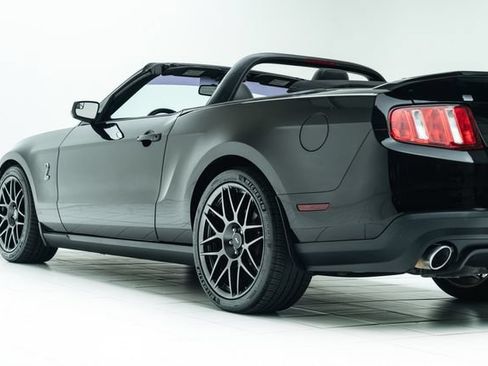 Used 2011 Ford Mustang Shelby GT500 w/ SVT Performance Pkg RWD image 20