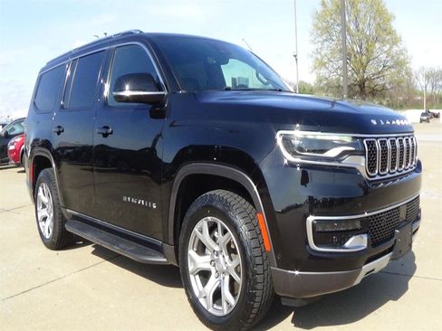 Used 2022 Jeep Wagoneer Series II image 4