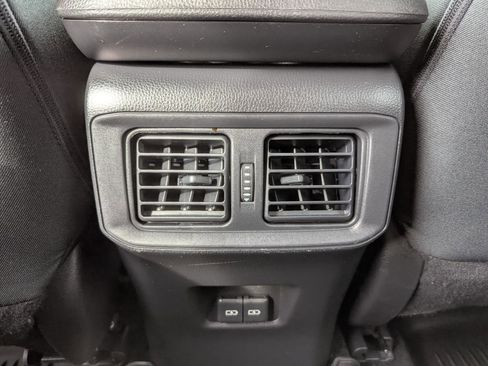 Used 2024 Toyota RAV4 XLE image 38