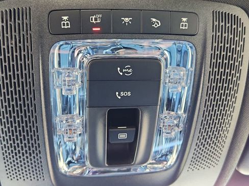 New 2026 Mercedes-Benz GLB 250 image 25