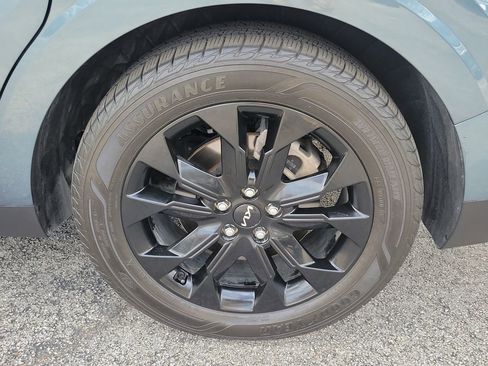 Used 2022 Kia Carnival SX image 10