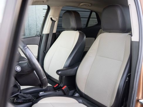 Used 2017 Buick Encore Preferred image 21