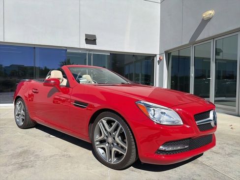 Used 2014 Mercedes-Benz SLK 350 image 1