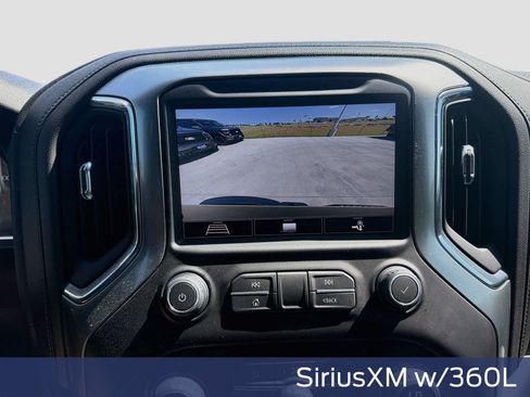 Used 2020 Chevrolet Silverado 1500 RST AWD/4WD image 18